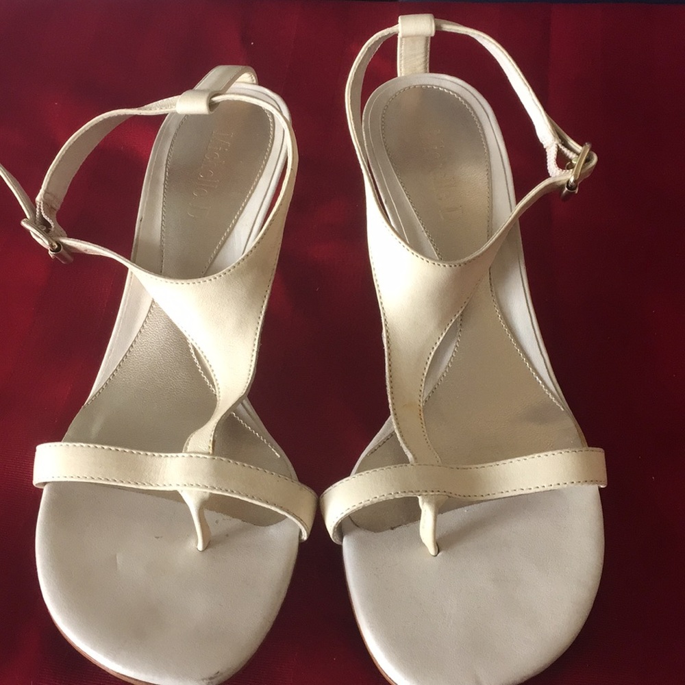 Michelle D sandals